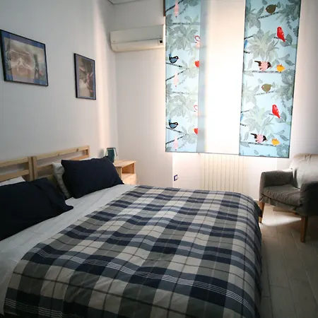 Bed & Breakfast Santiago 3*